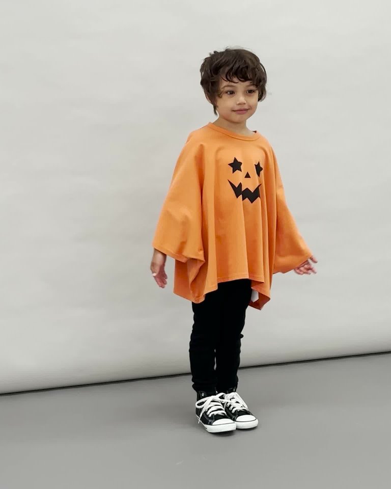 型崩れしないやわらかコットン】変形ハロウィンTシャツ(M(100