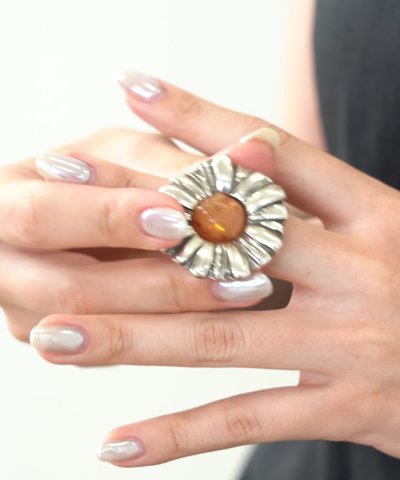 Ray BEAMS Ray BEAMS Otro Accesorio / Flower ring (accessory ring