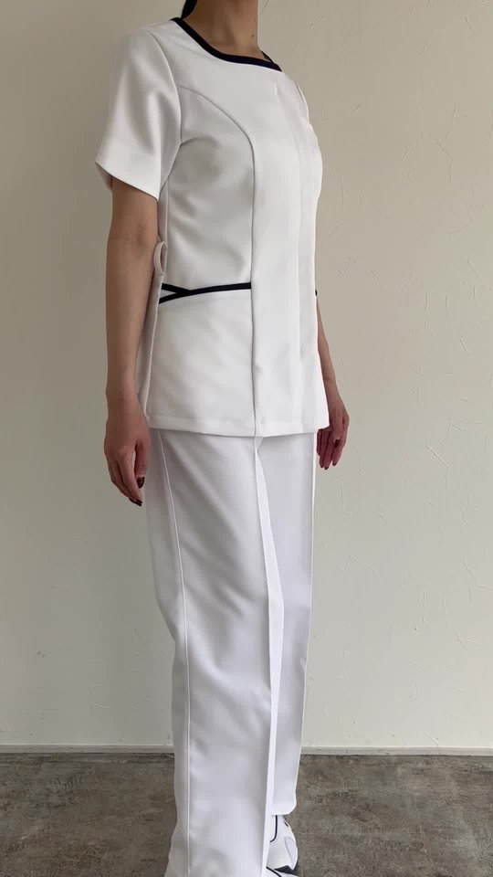 ☆＜ハナエモリ＞配色ラウンドジャケット: 白衣・ナース服・ナース